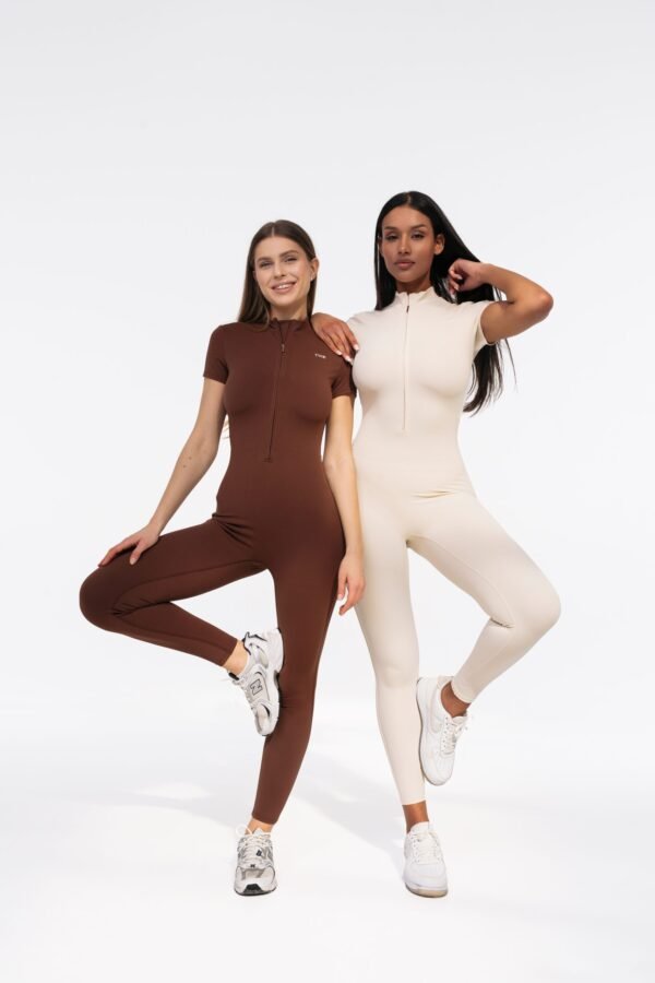 Short-sleeved jumpsuit