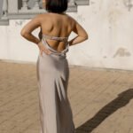 Moon silk satino ilga vakarinė suknelė